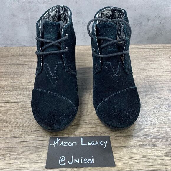 TOMS~Women's~Black Suede Nubuck Desert Lace Up Wedge Ankle Boots~Size 7 - Picture 3 of 11